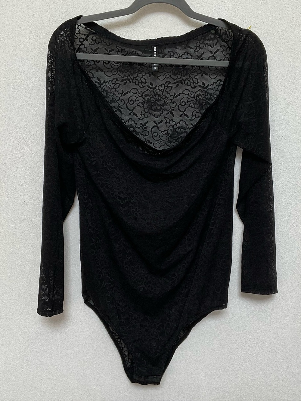 Torrid Curve Black Floral Lace Scoop Neck Long Sleeve Bodysuit Size 2X